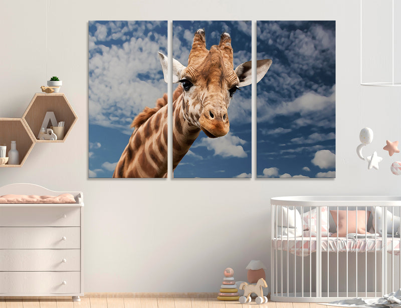 Giraffe Canvas Print #8099