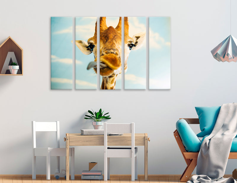 Giraffe Head Canvas Print #8205