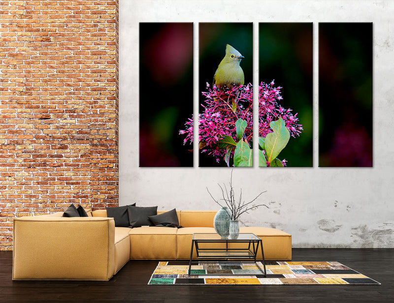 Green Bird Canvas Print #8055